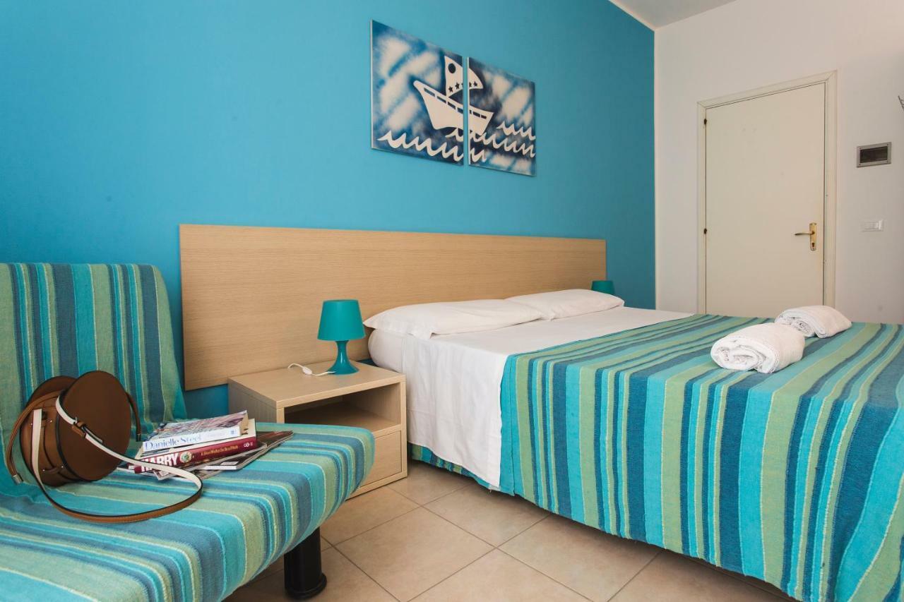 Hotel Baia Del Sole Marina di Ragusa Exterior photo